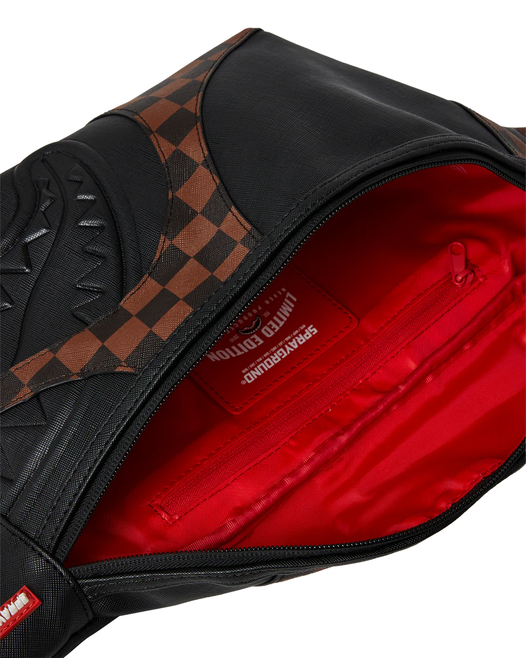 JETSTREAM SHADOW SAVVY CROSSBODY